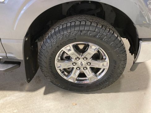 Used 2023 Ford F150 XLT image 13