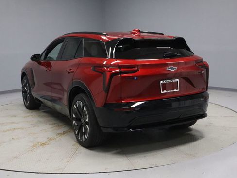 Used 2024 Chevrolet Blazer EV RS image 8