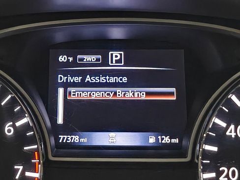 Used 2018 Nissan Pathfinder S AWD/4WD image 36