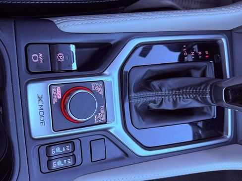 Used 2020 Subaru Forester Limited image 24