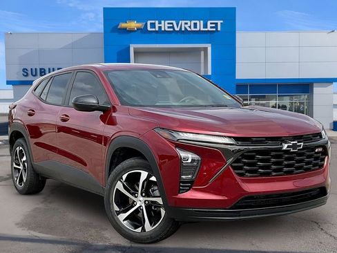 Used 2024 Chevrolet Trax RS FWD image 10