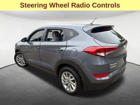 Used 2018 Hyundai Tucson SE AWD/4WD image 10