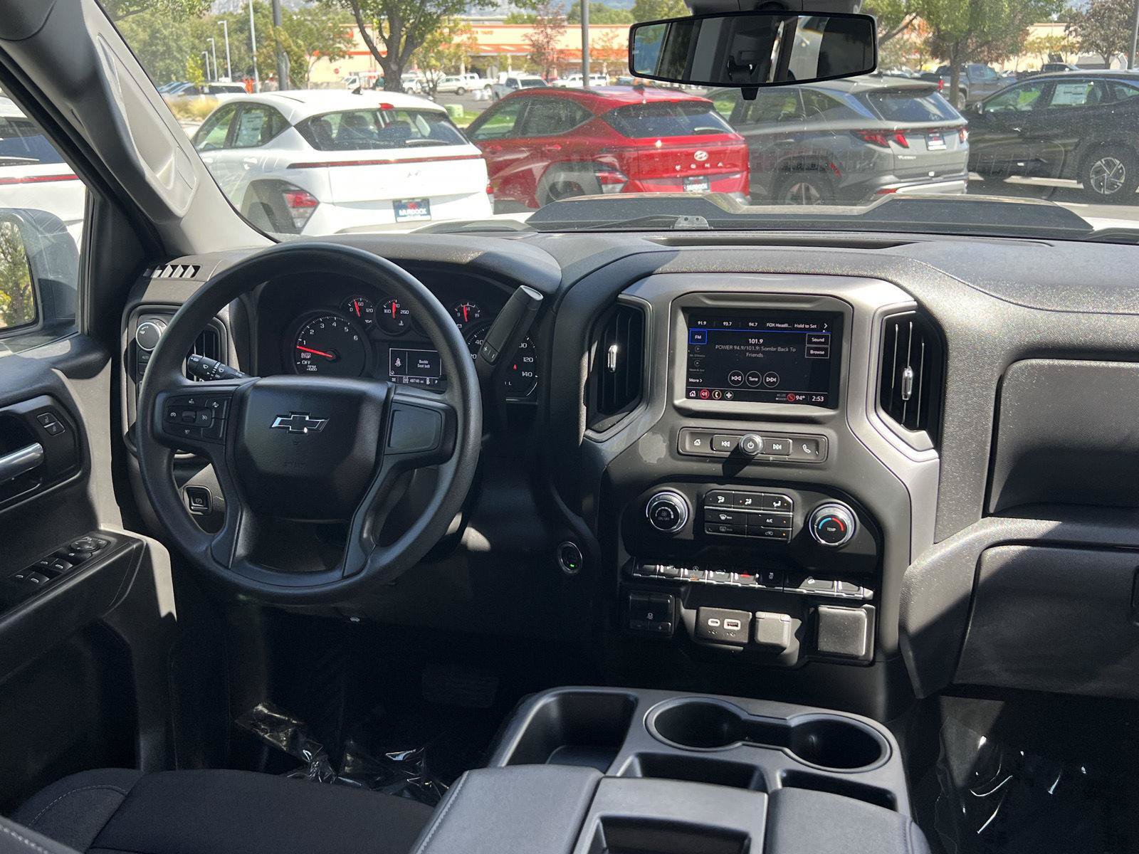 Used 2025 Chevrolet Silverado 1500 Custom Trail Boss AWD/4WD image 2