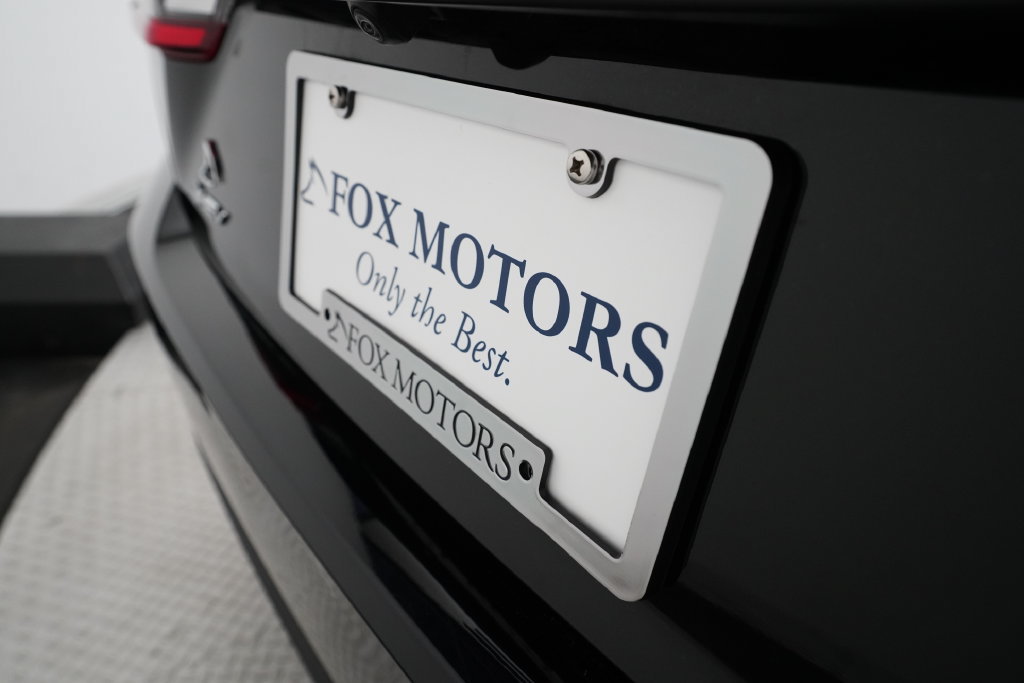 Used 2025 Toyota Camry SE FWD image 35