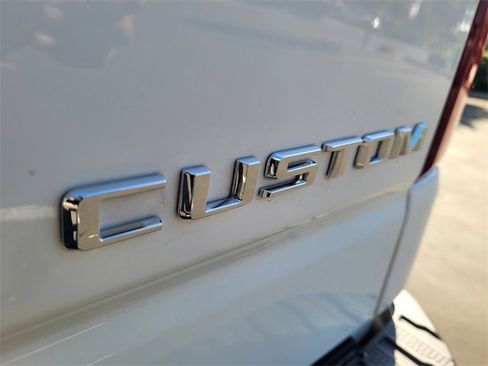 Used 2024 Chevrolet Silverado 1500 Custom image 26