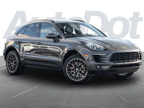 Used 2018 Porsche Macan S image 1