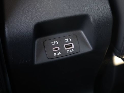 Certified 2024 Subaru Crosstrek 2.0i Premium AWD/4WD image 19