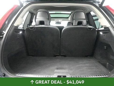 Used 2024 Volvo XC90 B6 Plus image 27