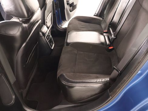 Used 2020 Dodge Charger Scat Pack w/ Dynamics Package RWD image 13