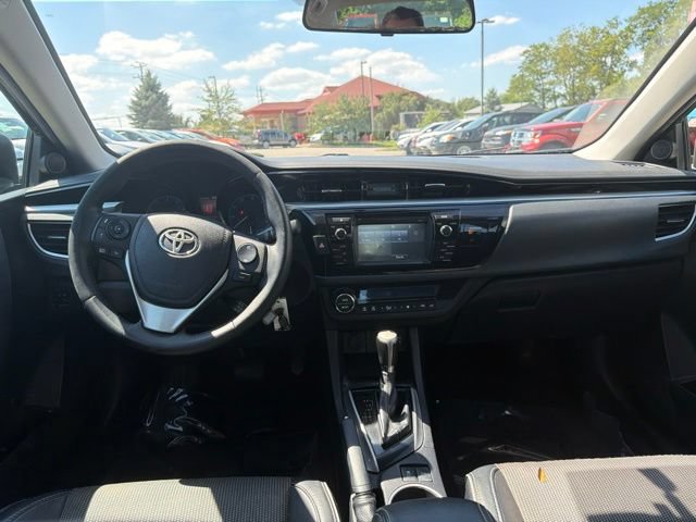 Used 2015 Toyota Corolla S FWD image 7