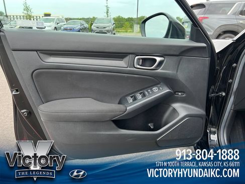 Used 2025 Honda Civic LX image 10