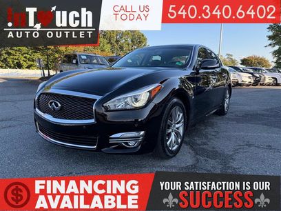 Used 2019 INFINITI Q70 Luxe