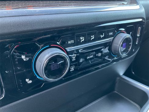 Used 2024 Chevrolet Silverado 1500 RST image 24