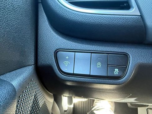 Used 2021 Kia Seltos LX AWD/4WD image 13