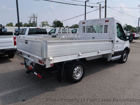 Used 2019 Ford Transit 250 138 RWD image 5