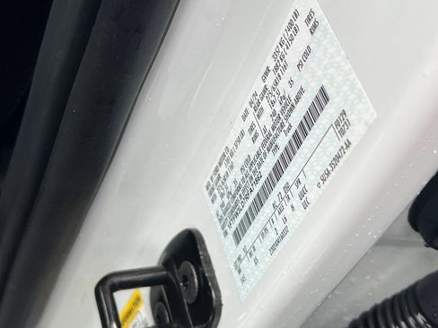 Used 2024 Ford F150 XLT w/ Mobile Office Package image 34