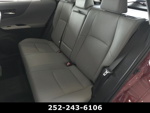 Used 2024 Toyota Venza Limited AWD/4WD image 32