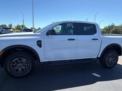 Used 2025 Ford Ranger XLT w/ FX4 Off-Road Package AWD/4WD image 7