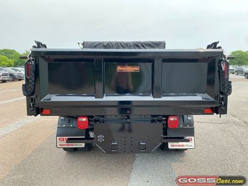 New 2026 RAM 5500 Tradesman w/ Chrome Appearance Group AWD/4WD image 4