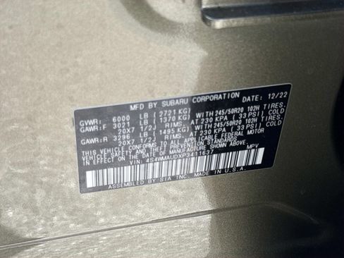 Used 2023 Subaru Ascent Limited w/ Technology Package AWD/4WD image 30