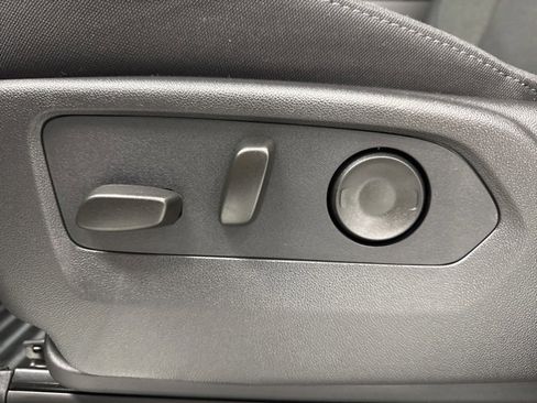 New 2026 Chevrolet Silverado 1500 LT image 10