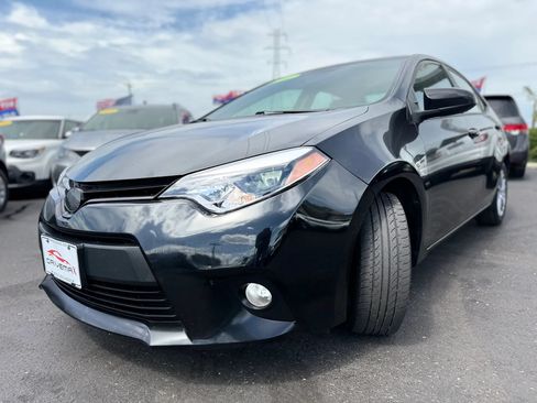 Used 2014 Toyota Corolla LE FWD image 11