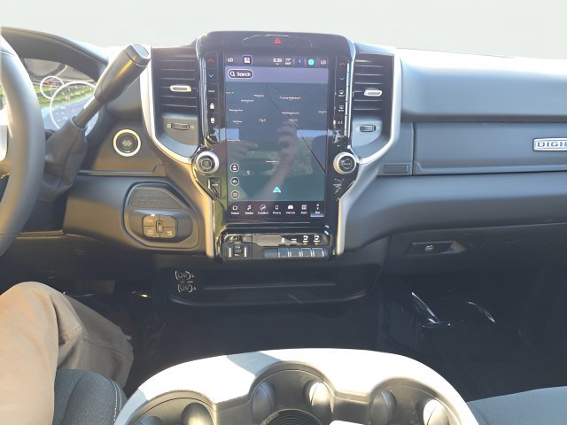 Certified 2025 RAM 2500 Big Horn AWD/4WD image 27