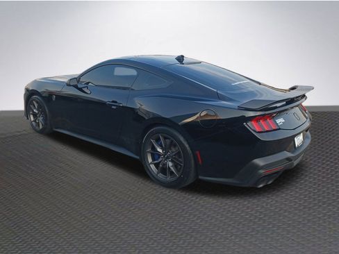Used 2024 Ford Mustang Dark Horse image 5
