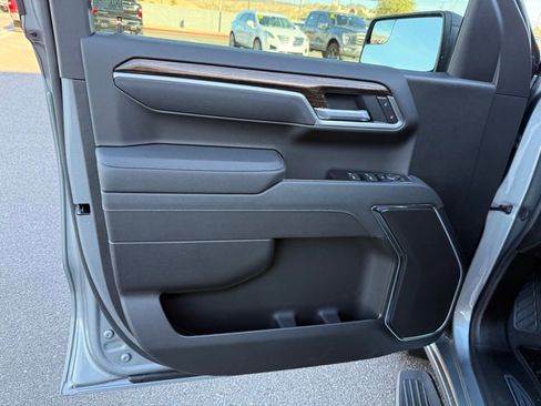 New 2026 GMC Sierra 1500 Elevation image 19