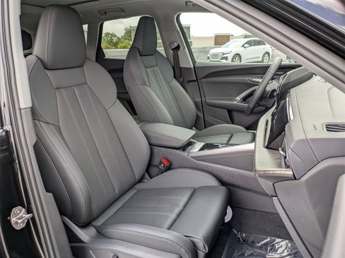 New 2025 Audi Q5 Premium Plus image 10