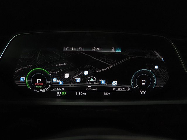 Used 2024 Audi Q8 e-tron Prestige AWD/4WD image 19