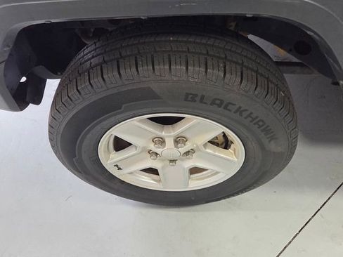 Used 2020 Jeep Gladiator Sport w/ Quick Order Package 23S image 16