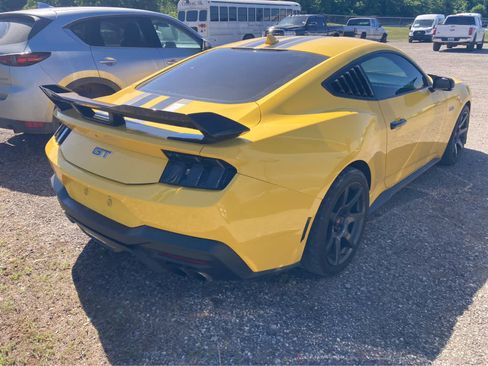 Used 2024 Ford Mustang GT Premium RWD image 12