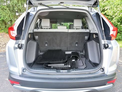 Used 2019 Honda CR-V LX image 19