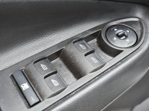 Used 2018 Ford Escape SEL image 15