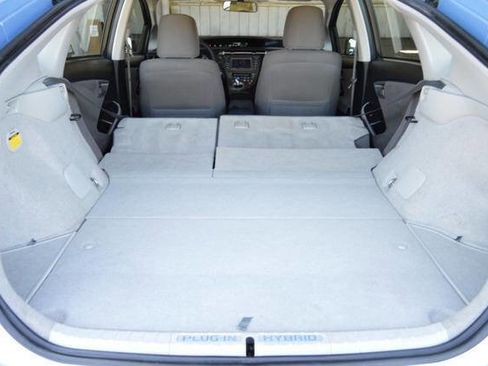 Used 2013 Toyota Prius Prime Plug-In Hybrid image 36