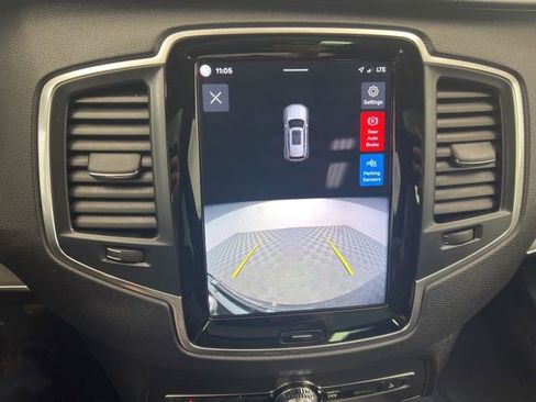 Used 2023 Volvo XC90 B5 Core w/ Climate Package image 17