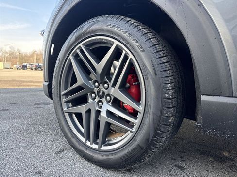 New 2026 Ford Explorer ST w/ Sun And Sound Package image 8