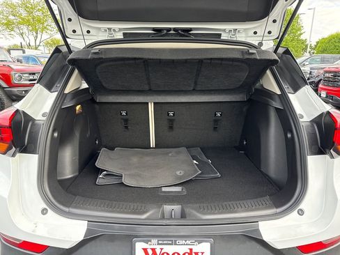 Certified 2023 Buick Encore GX Select FWD image 33
