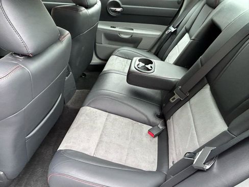 Used 2006 Dodge Charger SRT8 w/ SRT Option Group III RWD image 29