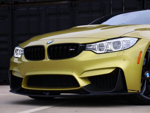 Used 2015 BMW M4 Coupe RWD image 34