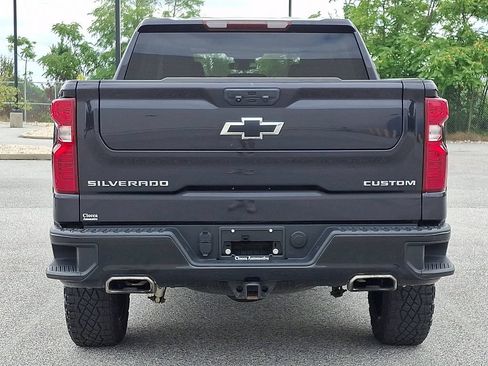Used 2024 Chevrolet Silverado 1500 Custom Trail Boss AWD/4WD image 8