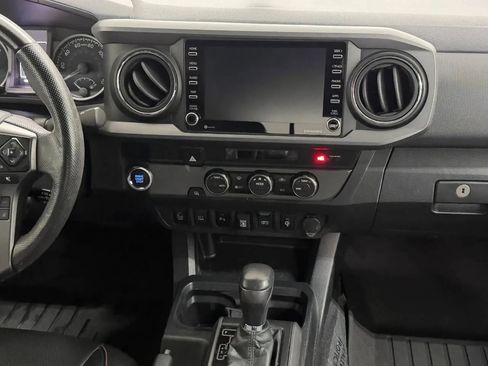 Used 2022 Toyota Tacoma TRD Sport RWD image 31
