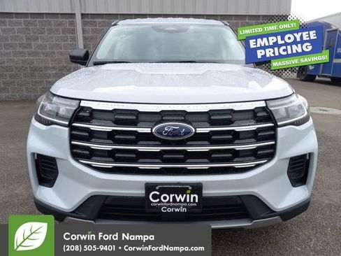 New 2026 Ford Explorer Active AWD/4WD image 8