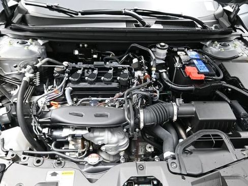 Certified 2025 Honda Accord SE image 23