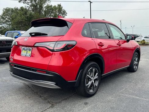 Used 2024 Honda HR-V EX-L image 3