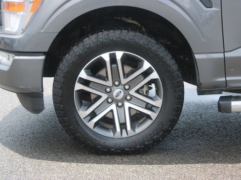 Used 2022 Ford F150 XL w/ STX Appearance Package AWD/4WD image 19