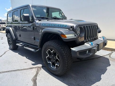 Used 2021 Jeep Wrangler Unlimited Rubicon 4xe w/ Cold Weather Group AWD/4WD image 2