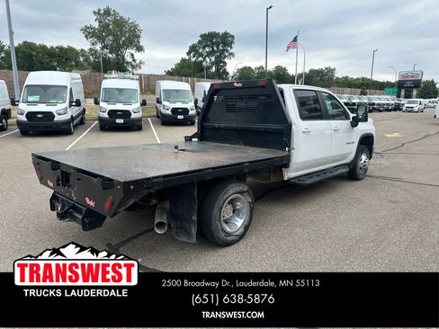 Used 2024 Chevrolet Silverado 3500 LT w/ Convenience Package AWD/4WD image 4