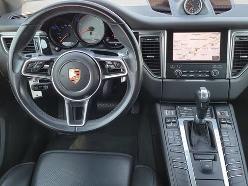 Used 2018 Porsche Macan S AWD/4WD image 10